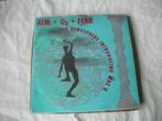 45 T  - SINGLE  -  The Atmosphere Introducing Mae B – Atm-Oz, Ophalen of Verzenden, 7 inch, Single, Dance
