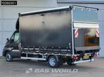 Iveco Daily 35C21 3.0L 210PK Automaat Schuifzeilen Laadklep, Auto's, Stof, Euro 6, 4 cilinders, Zwart
