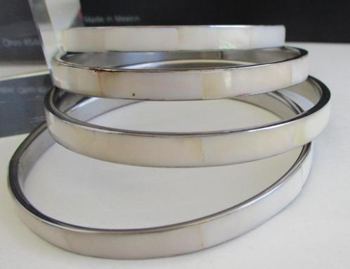 Armband AS-03: Beige Schelp - 6,6 mm. br., Handtassen en Accessoires, Antieke sieraden, Armband, Overige materialen, Verzenden