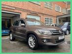 Volkswagen Tiguan 1.4 TSI Sport * Leder/Gps/Pano.Dak *, Auto's, 90 kW, Euro 5, USB, Zwart