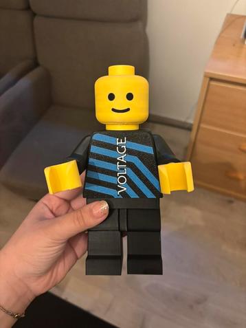 LEGO poppetje darts beschikbaar voor biedingen