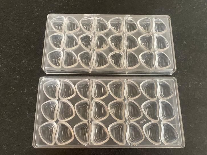 Chocolademal / chocoladevorm voor pralines, Hobby en Vrije tijd, Taarten en Cupcakes maken, Gebruikt, Bakvorm, Ophalen of Verzenden