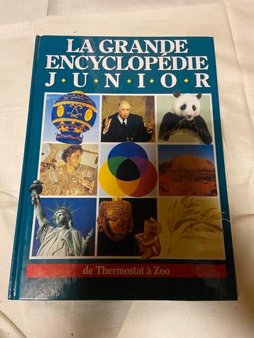 8 Encyclopédies  junior, Enlèvement, Comme neuf
