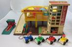 Fisher Price parkeergarage 930 vintage 1970s garage compleet, Kinderen en Baby's, Speelgoed | Fisher-Price, Verzenden, Zo goed als nieuw