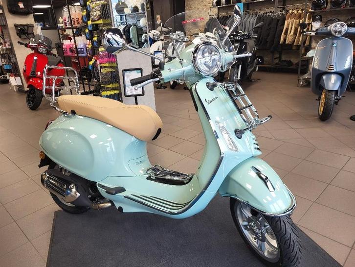 Vespa Primavera Touring Verde 50cc, Fietsen en Brommers, Scooters | Vespa, Nieuw, Overige modellen, Klasse B (45 km/u), Benzine