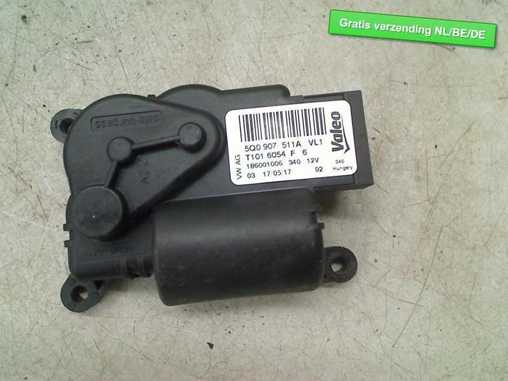 KACHELSTELMOTOR Audi A3 Limousine (8VS / 8VM), Auto-onderdelen, Airco en Verwarming, Audi, Gebruikt