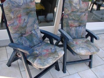 2 tuinstoelen met kussens: opklapbaat, verstelbaar beschikbaar voor biedingen