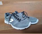 Loopschoenen / sportschoenen met witte zolen maat 40, Enlèvement ou Envoi, Comme neuf