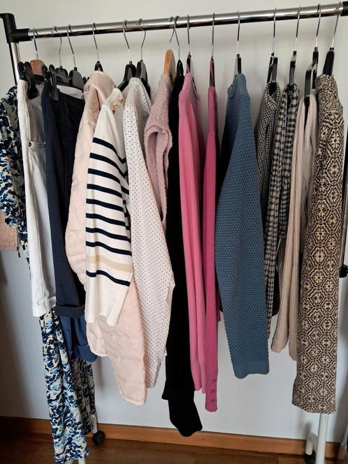 i dameskleding. Nieuw/ goed als nieuw.alles van 10 nr 8€, Kleding | Dames, Dames-kledingpakketten, Zo goed als nieuw, Ophalen