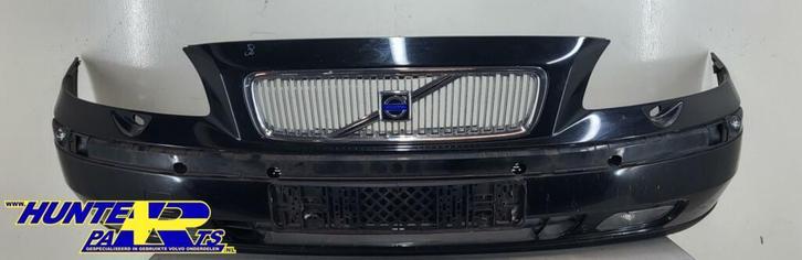 Voorbumper zwart 019 Volvo V70 II ('00-'08) 09484239443, Auto-onderdelen, Carrosserie, Bumper, Volvo, Voor, Gebruikt, Ophalen of Verzenden