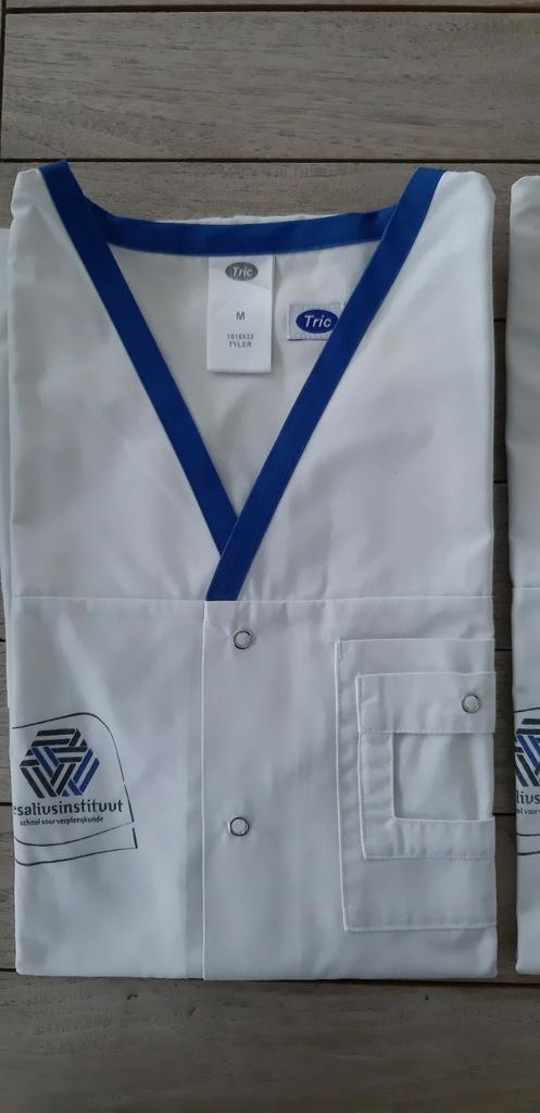 Verpleegkundige schort Vesalius te koop, Kleding | Heren, Kostuums en vesten, Gedragen, Maat 48/50 (M), Wit, Ophalen