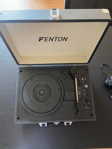 Fenton RP115C Platenspeler Bluetooth en ingebouwde speakers beschikbaar voor biedingen