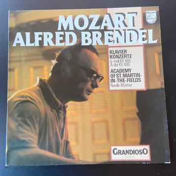 LP Mozart Klavier Konzerte Alfred Brendel 1974 NM beschikbaar voor biedingen