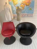 Duo Egg chairs vintage, Maison & Meubles, Synthétique, Vintage, Utilisé, Moins de 75 cm