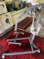 top invacare tillift in perfecte staat kan 180 kg tillen ver, Diversen, Verpleegmiddelen, Ophalen, Zo goed als nieuw