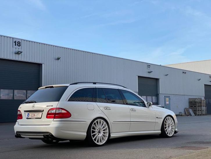 Mercedes S211 E55 AMG Lichte vracht, Auto's, Bestelwagens en Lichte vracht, Particulier, Radio, Mercedes-Benz, Benzine, Automaat