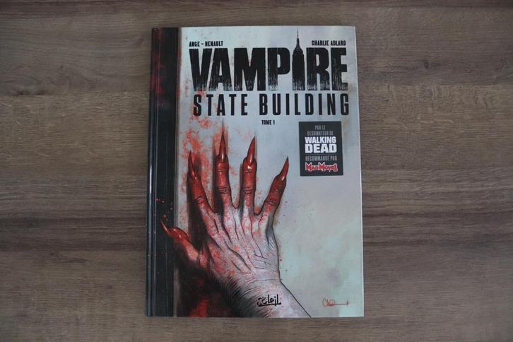 Vampire State Building (EO), Boeken, Strips | Comics, Zo goed als nieuw, Eén comic, Amerika, Ophalen of Verzenden