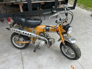 Moto Honda Dax ST70 avec quelques travaux, Enlèvement, Utilisé, Honda