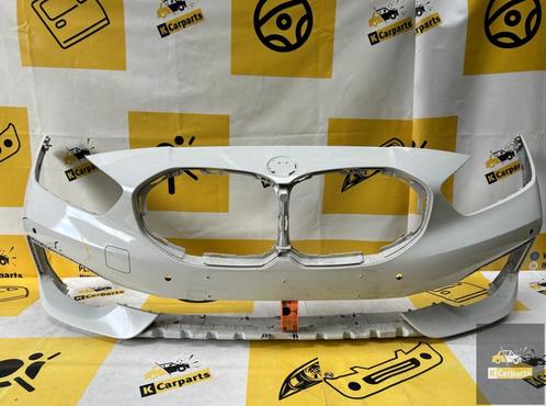 BMW 1 Serie F40 Voorbumper 4X PDC origineel 51117459708, Auto-onderdelen, Carrosserie, Bumper, BMW, Voor, Gebruikt