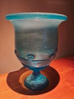 Prachtige vaas/beker op voet, Enlèvement