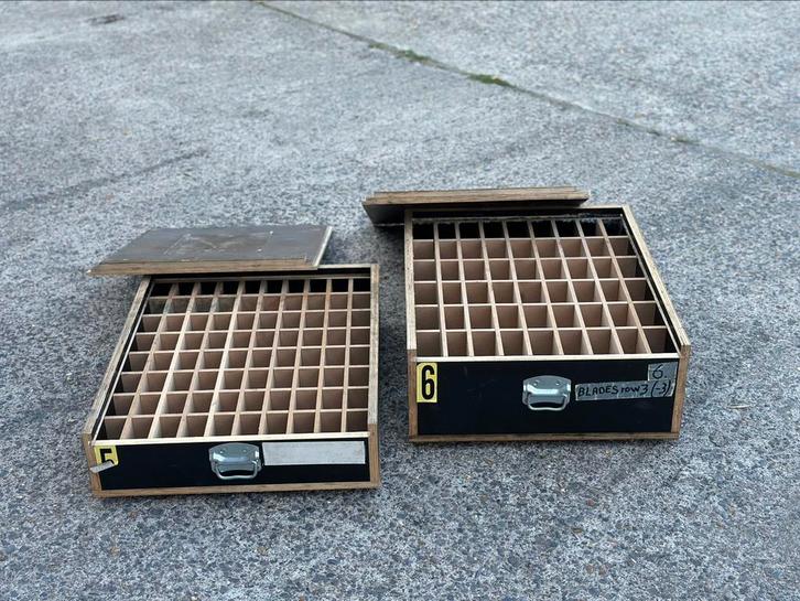 Twee houten sorteerkoffers, sorteerbakken, Zakelijke goederen, Landbouw | Werktuigen, Ophalen