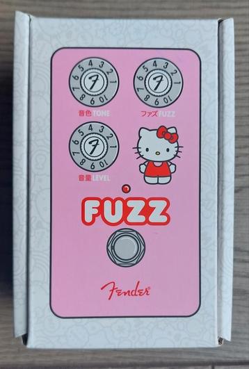 Hello kitty fuzz  beschikbaar voor biedingen