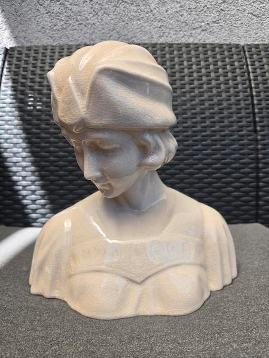 Keramieke Buste beeld met art deco vrouw gemerkt, Antiek en Kunst, Antiek | Keramiek en Aardewerk, Ophalen