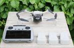 DJI Mini 4 Pro (Fly More Combo) + Smart Controller, Ophalen, Zo goed als nieuw, Drone met camera