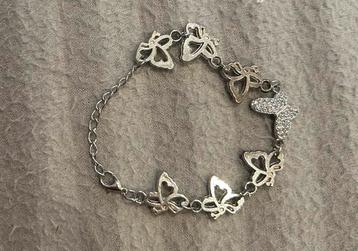 Kinderarmband beschikbaar voor biedingen