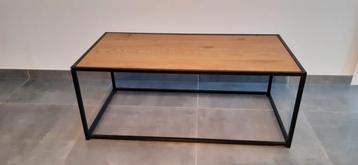 Salontafel industriële stijl beschikbaar voor biedingen
