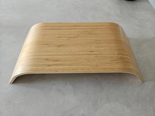 Monitorstandaard in Bamboefineer, Computers en Software, Laptopstandaarden, Zo goed als nieuw, Ophalen