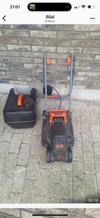 Grasmaaier, Bladblazer, Heggenschaar, Tuin en Terras, Ophalen, Zo goed als nieuw, Elektrische grasmaaier, Bosch