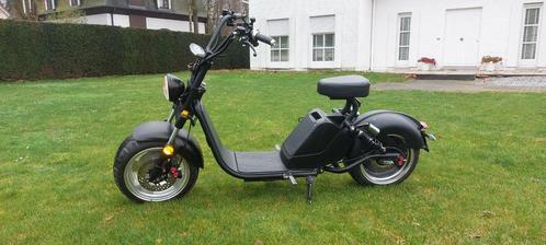 EXCLUSIVE ELEKTRISCHE CITY COCO SLECHT,S 80KMS!!! ZO GOED AL, Fietsen en Brommers, Snorfietsen en Snorscooters, Zo goed als nieuw