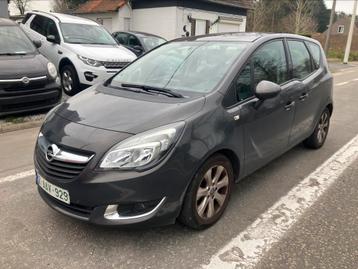 Opel meriva diesel met koppeling probleem, Auto's, Opel, Monovolume, 4 cilinders, 1600 cc, Bedrijf
