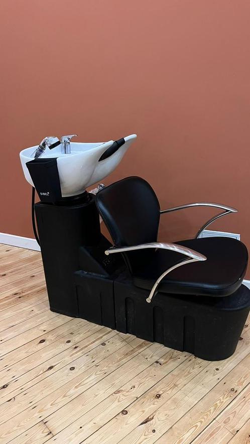 Wasbak kapper van het merk REM, met toebehoren, goede staat, Handtassen en Accessoires, Uiterlijk | Haarverzorging, Zo goed als nieuw