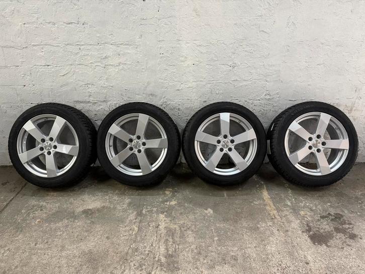 Dezent velgen met nieuw winterbanden, Auto-onderdelen, Banden en Velgen, Banden en Velgen, Winterbanden, 18 inch, 215 mm, Nieuw