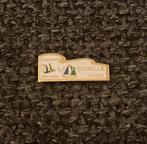 PIN - CHARENTE MARITIME - LA ROCHELLE - FRANCE - FRANKRIJK, Envoi, Utilisé, Ville ou Campagne, Insigne ou Pin's