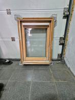 Velux dakraam 55x78 met gootstukken, Doe-het-zelf en Bouw, Ophalen, Zo goed als nieuw