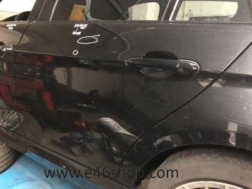 DEUR LINKS ACHTER BMW E91 JAAR 2012 BLACK SAPHIRE  beschikbaar voor biedingen