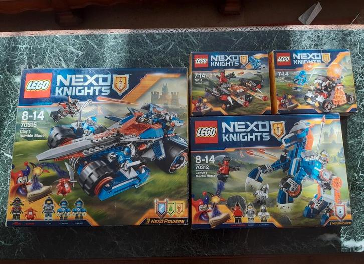 4 dozen lego Nexo knights, Kinderen en Baby's, Speelgoed | Duplo en Lego, Zo goed als nieuw, Lego, Ophalen of Verzenden