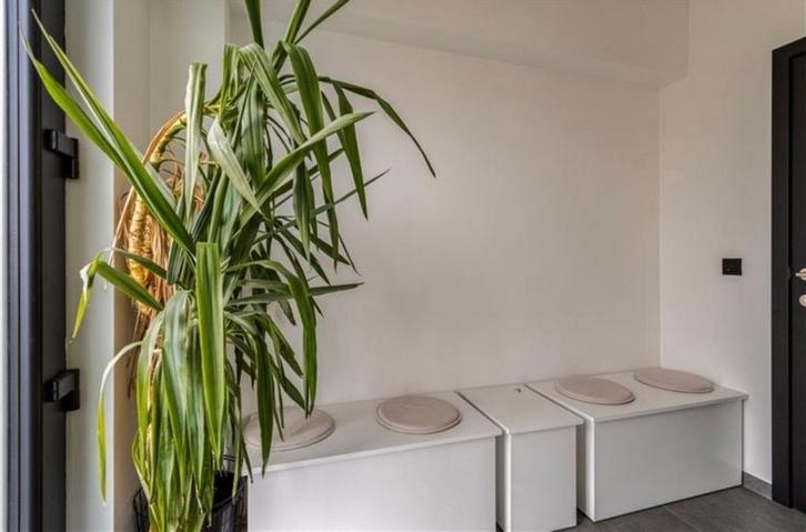 Bureau à louer dans un quartier calme à Opwijk, Immo, Appartementen en Studio's te huur, Provincie Vlaams-Brabant