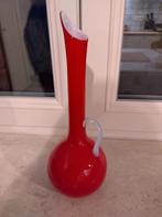 Vintage Murano rode Opaal vaas Soliflore, Antiek en Kunst, Ophalen