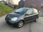Toyota yaris 1.3 essence 163.000 km anne 2005, Auto's, Toyota, Blauw, Overige kleuren, Particulier, 3 deurs