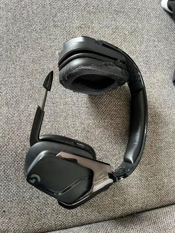 Casque Logitech G935 deja utilisé mais bon etat, Enlèvement, Utilisé