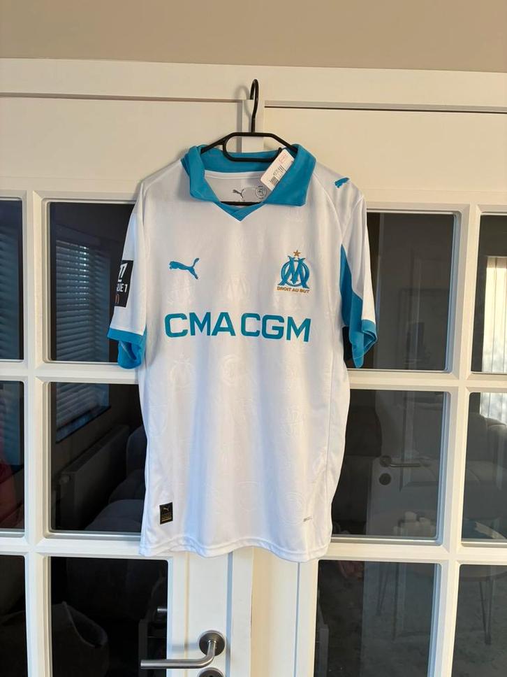 Olympique Marseille voetbalshirt 2025/2026-Medium- Nieuw, Sport en Fitness, Voetbal, Zo goed als nieuw, Shirt, Maat M, Verzenden