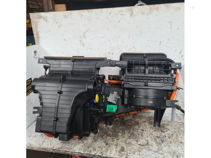 Kachelhuis van een Hyundai IX35, Auto-onderdelen, Airco en Verwarming, Hyundai, Gebruikt, 3 maanden garantie, Ophalen of Verzenden