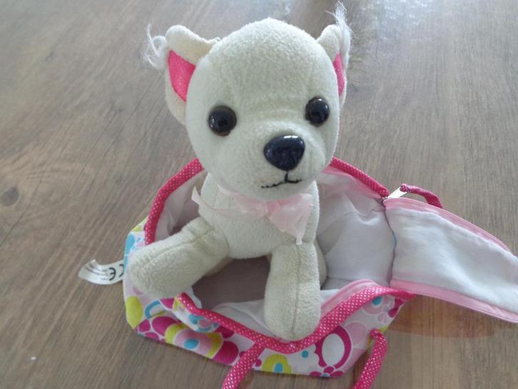 Peluche chien mini dans son sac, Kinderen en Baby's, Speelgoed | Knuffels en Pluche, Gebruikt, Hond, Ophalen of Verzenden