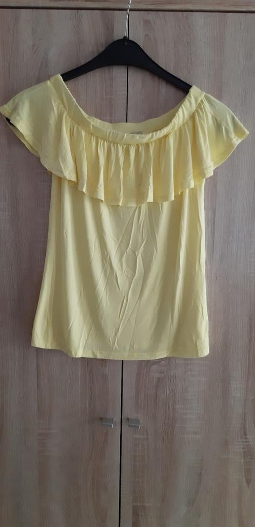 Top jaune signé Amelie & Amelie, Manches courtes, Jaune, Amelie&Amelie, Porté