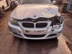 CALANDRE BMW 3 serie Touring (E91) (51137201967), Utilisé, BMW