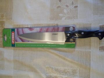 Couteau de chef Pyrex neuf